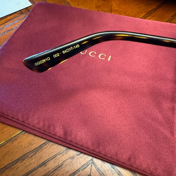 Gucci Glasses: GG0241O-002 - Brand New - Picture 2 of 2